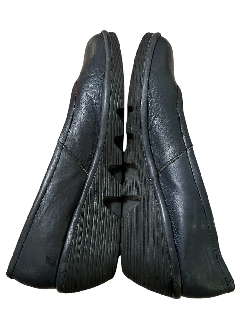 Fly London navy blue leather closed toe wedge pumps